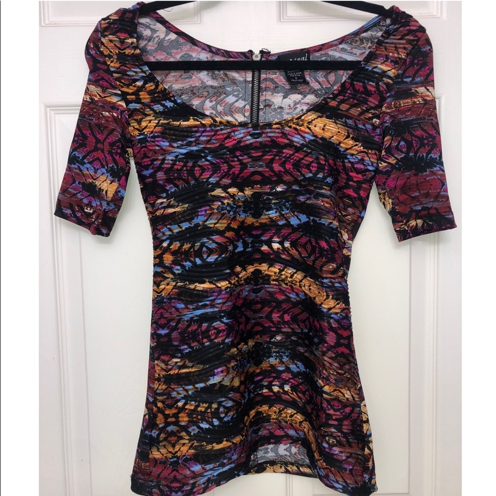 Wet Seal- Fitted Top